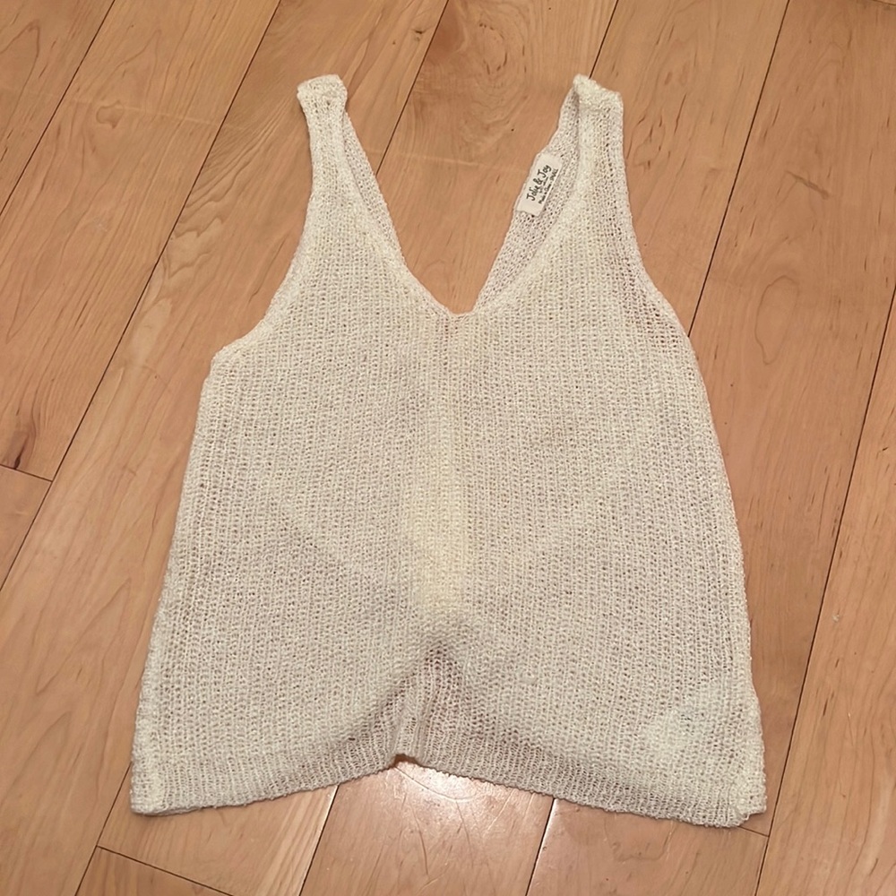 Cute white tank top